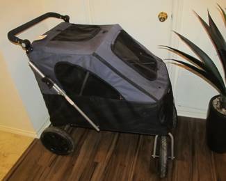 Lazy Buddy Dog Stroller - large and sturdy