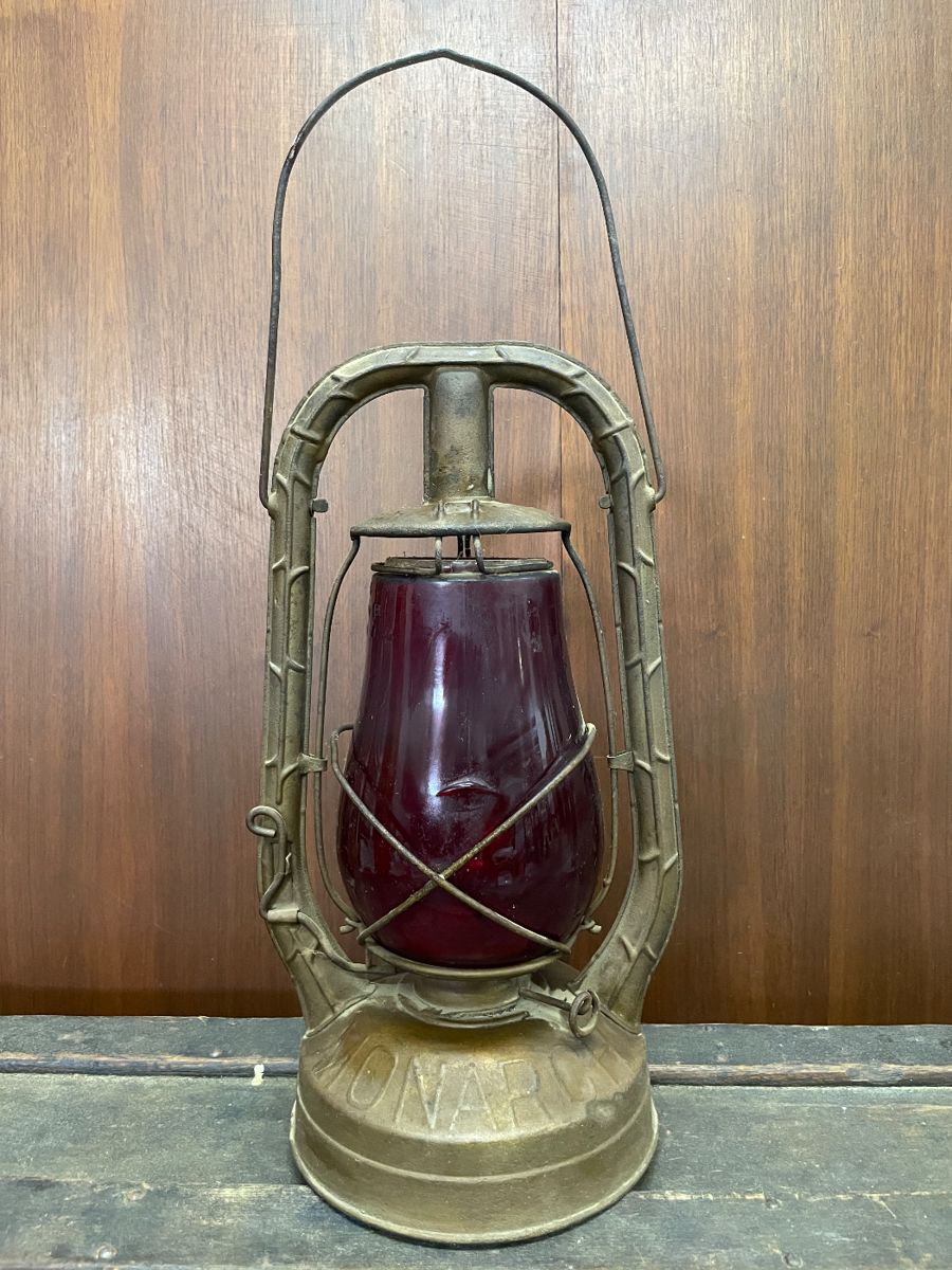 Railroad lantern
