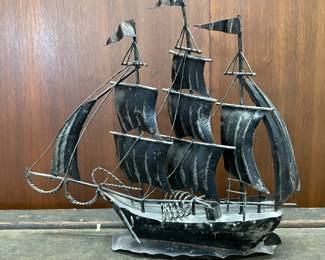 Model ship 
