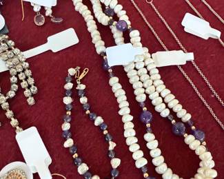 Amethyst and Pearls with gold