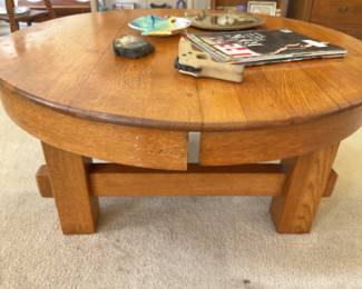 Needs a bit of tlc under the top to make it pretty