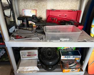 Craftsman and Black and Decker sanders, Craftsman dremel tool set