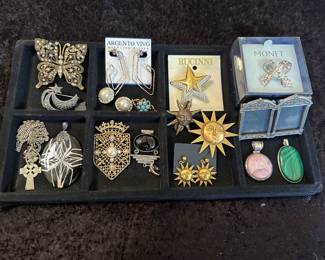Pins, Brooches mostly