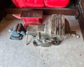 Big vice, little vise, anvil,
