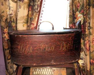 Large Hand Painted Tina Box d.1856