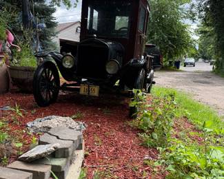 1919 Ford Model T Truck
