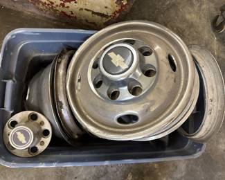 Hub caps