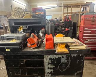 Work bench, power tools