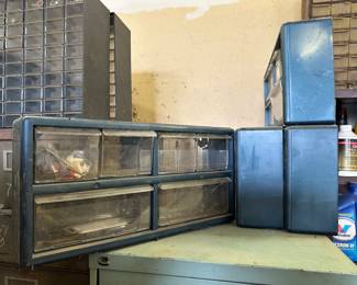 Storage bins