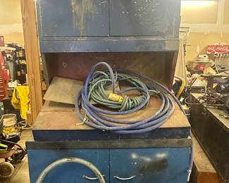 NAPA Auto Parts chest