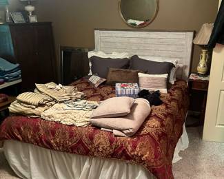 Queen bed