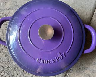 Lots of baking and cookware!