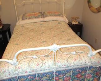Nice iron full size bed