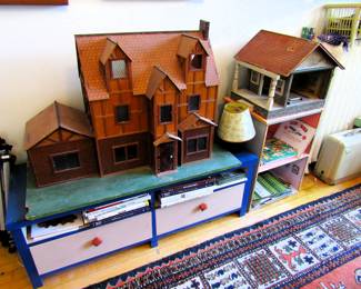 Vintage hand made dollhouses