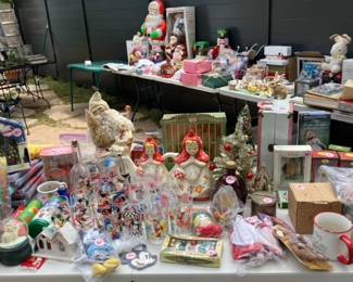 vintage disney, Christmas,doll, toys, cookie jars, doll clothes,games etc