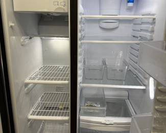 GE Refrigerator 
