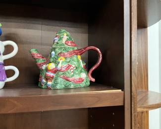 O'Tannenbaum Figural Teapot 