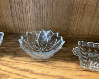 Marquis by Waterford Crystal Poinsettia Bowl