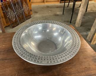 Wilton Armetale Basket Weave Pewter Bowl