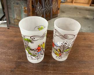 Currier & Ives Frosted Glass Tumbler 1950's