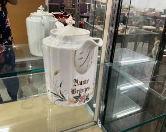 Porcelain Teapot "Annie Brunjes"