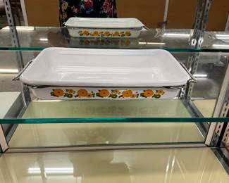 Cera-Met USA Enamelware Baking Brownie Pan