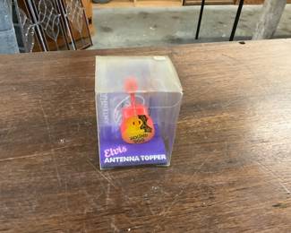 Elvin Antenna Topper Hound Dog Guitar