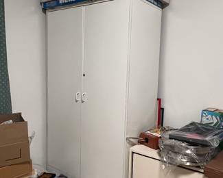 Cupboard and dressers 
