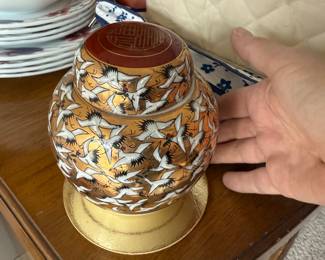 Beautiful gilt thousand paper cranes ginger jar. Japan.