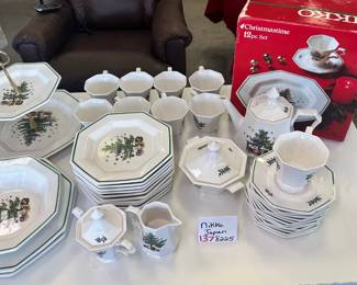 Fine China Dishware