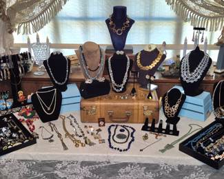 Variety of very nice costume jewelry. 