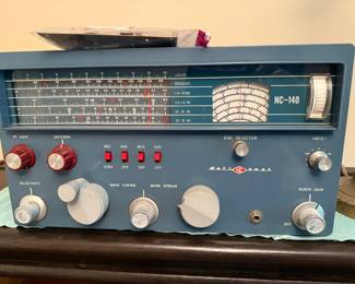 National Nc-140 shortwave radio receiver