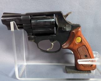 Brazil Taurus/ Taurus Int'l 85 S .38 Spl 5-Shot Revolver SN# FL88369, Leather Holster, Paperwork, In Box