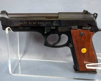 Brazil Taurus/ Taurus Int'l PT 92 AF 9mm Para Pistol SN# THB14339, Leather Holster, Paperwork
