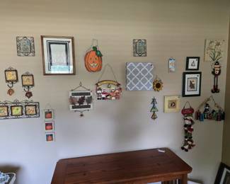 Lots of wall art!