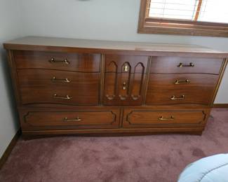 Bassett low dresser. Has mirror that isn't attached