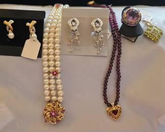 14k and 18k jewelry, antique amethyst, seed pearl and enamel ring