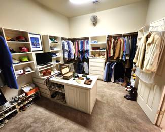 Ladies and gents clothes, accessories and shoes