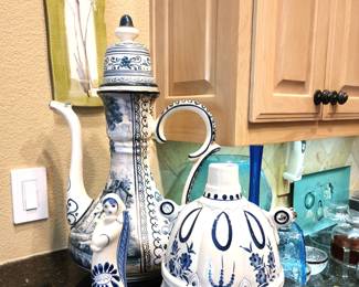 Italian signed amphora
