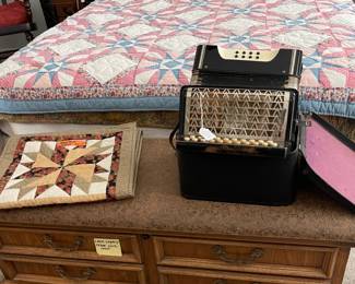 Queen bed and a lovely Lane Cedar chest.  