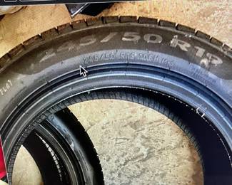 Run flat tire