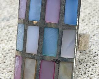 Sterling Silver Ring with Mother of Pearl Sz. 8
