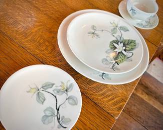 Peter Terris “White Lily” china