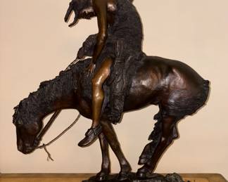 James Earle Fraser Bronze, "End of the Trail"