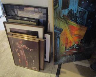 Tons of framed jazz artists