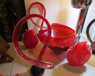 Nice selection of vintage and mid century art glass