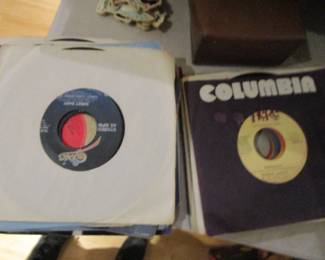 Lot's of 45's