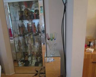 Many post modern display curios