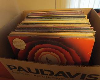 Records a few hundred mostly soul and jazz