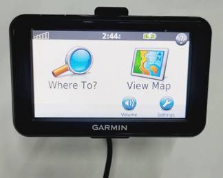 Garmin nuvi 40 GPS With Accessories